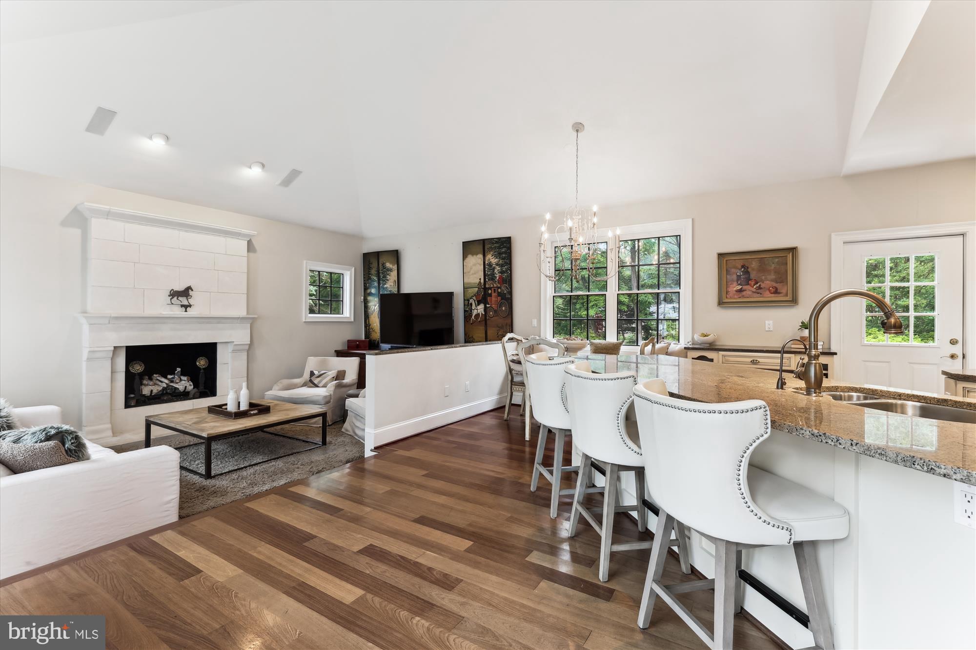 2740 HUNTER MILL ROAD