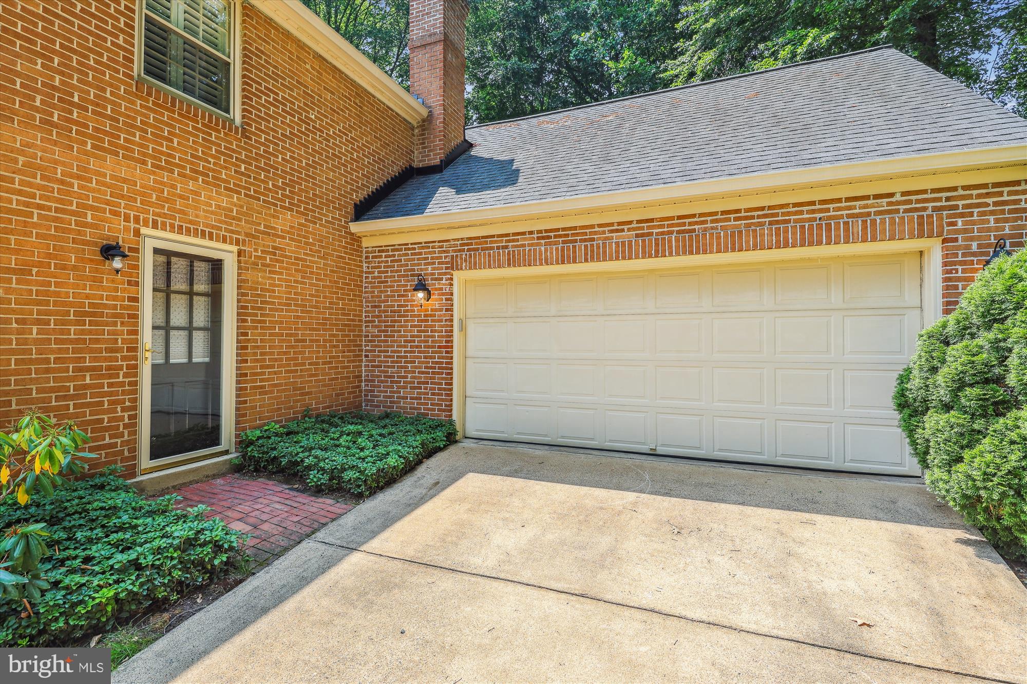8305 TOLL HOUSE ROAD