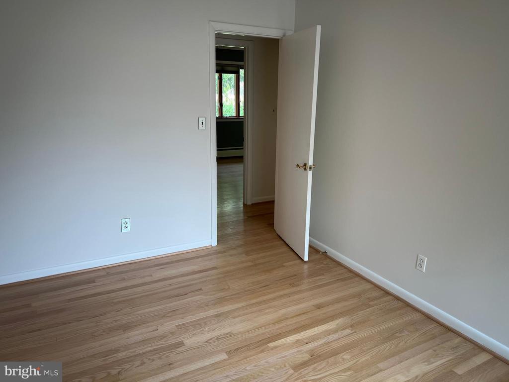 1446 COLLEEN LANE
