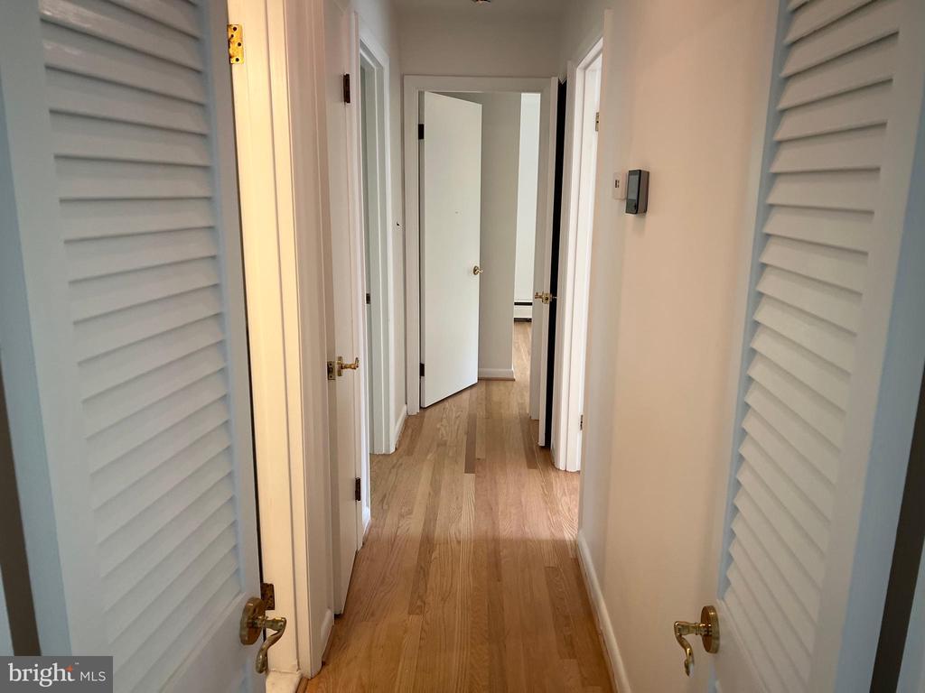 1446 COLLEEN LANE