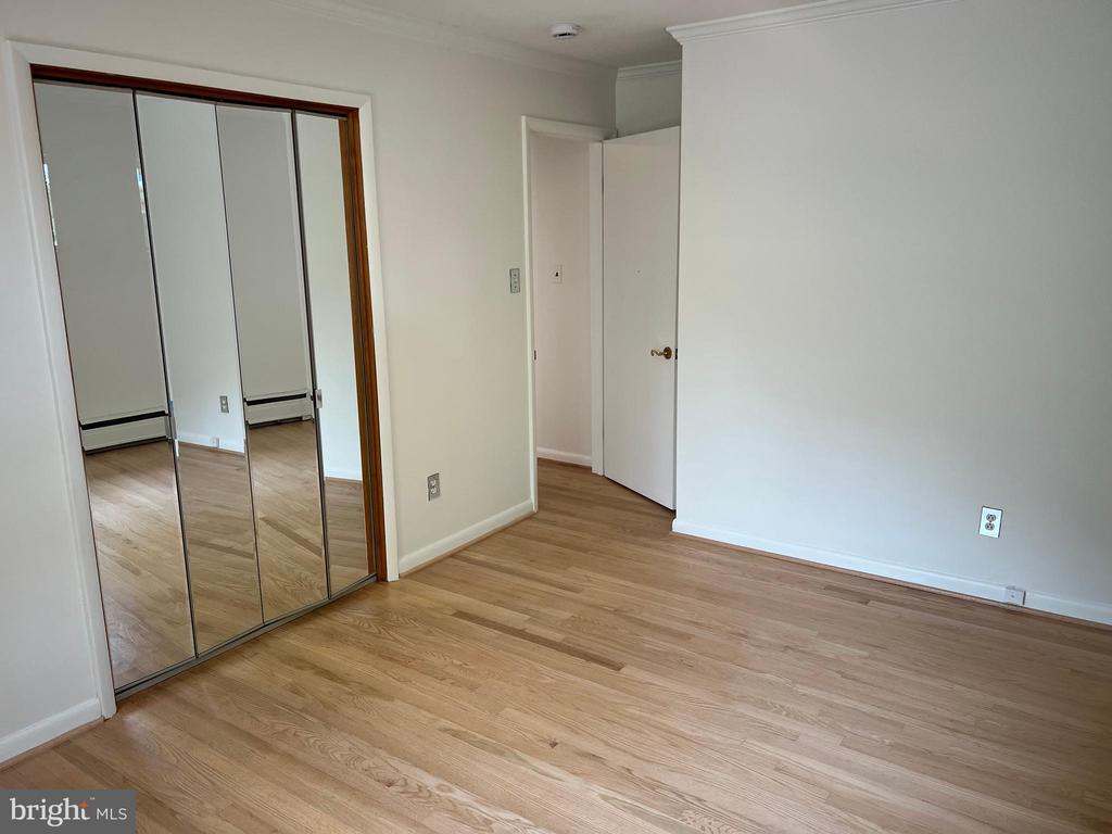 1446 COLLEEN LANE