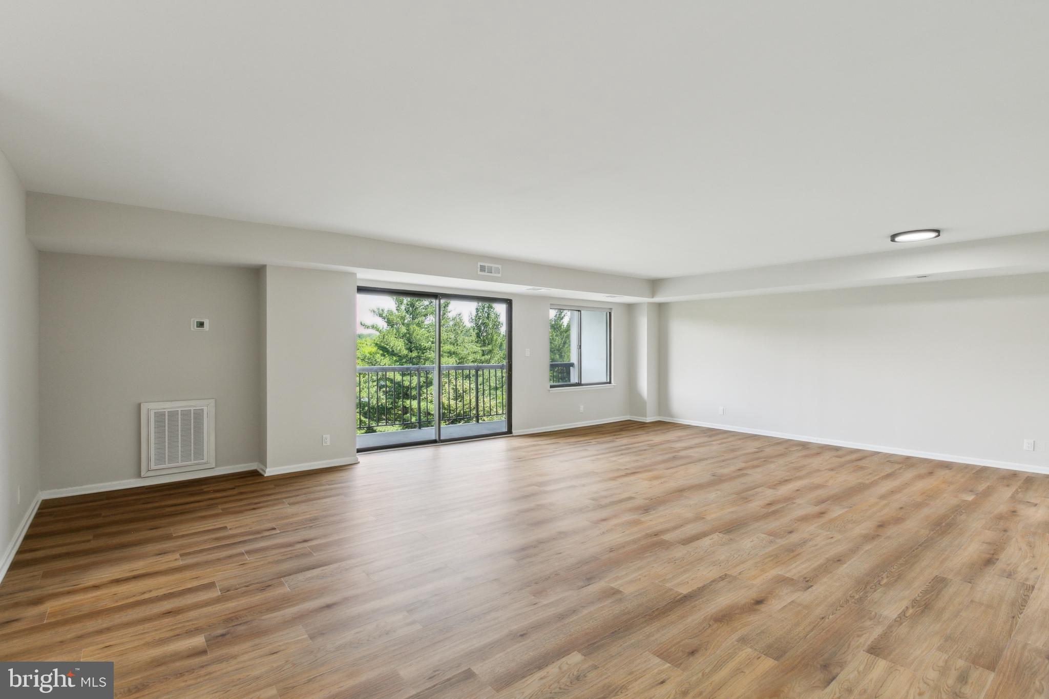 3800 POWELL LANE 802