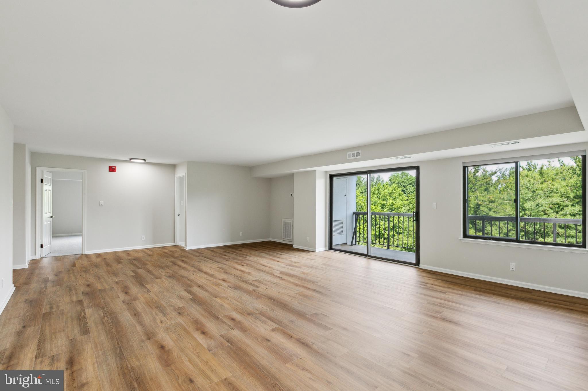 3800 POWELL LANE 802