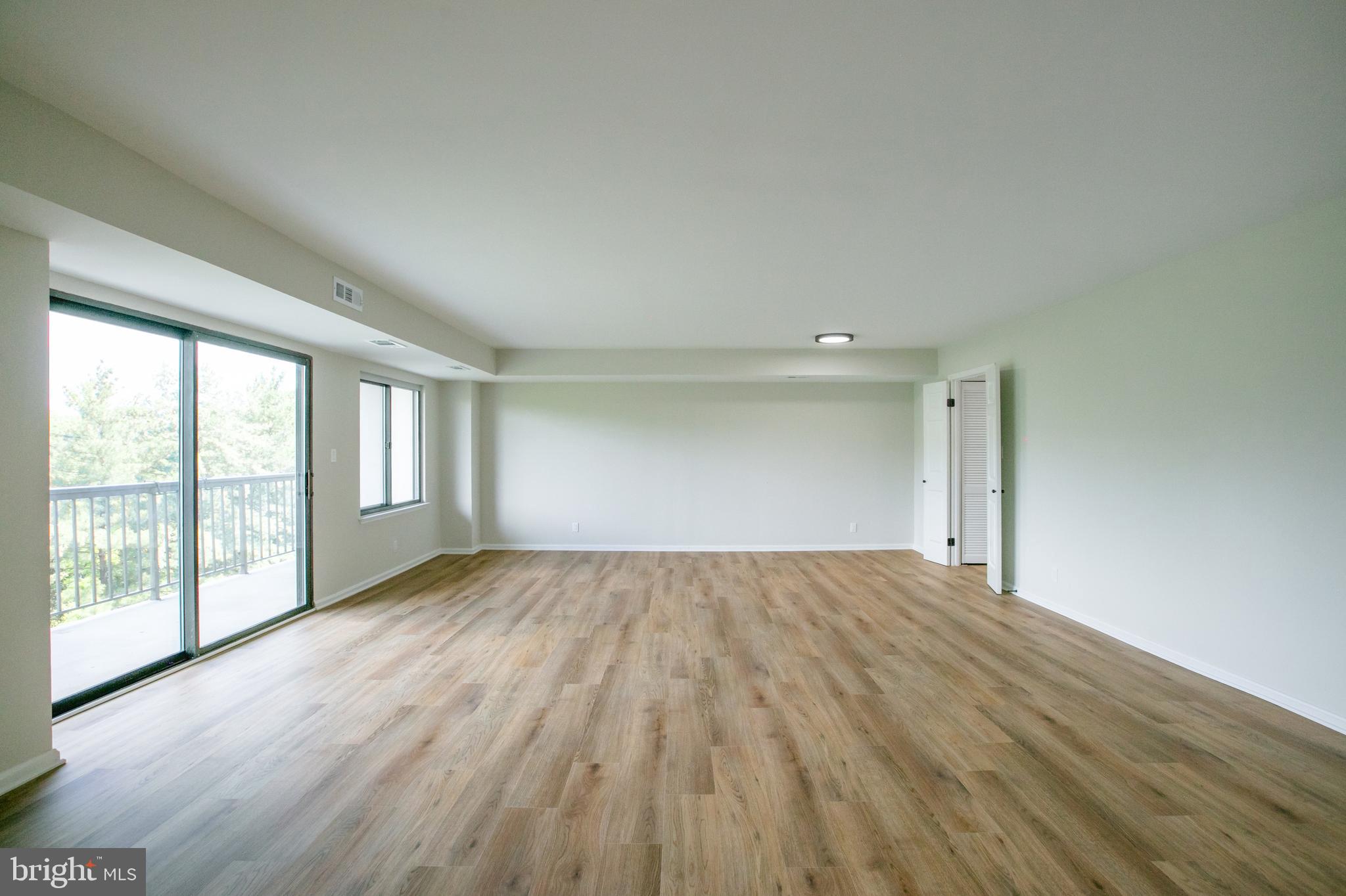 3800 POWELL LANE 802
