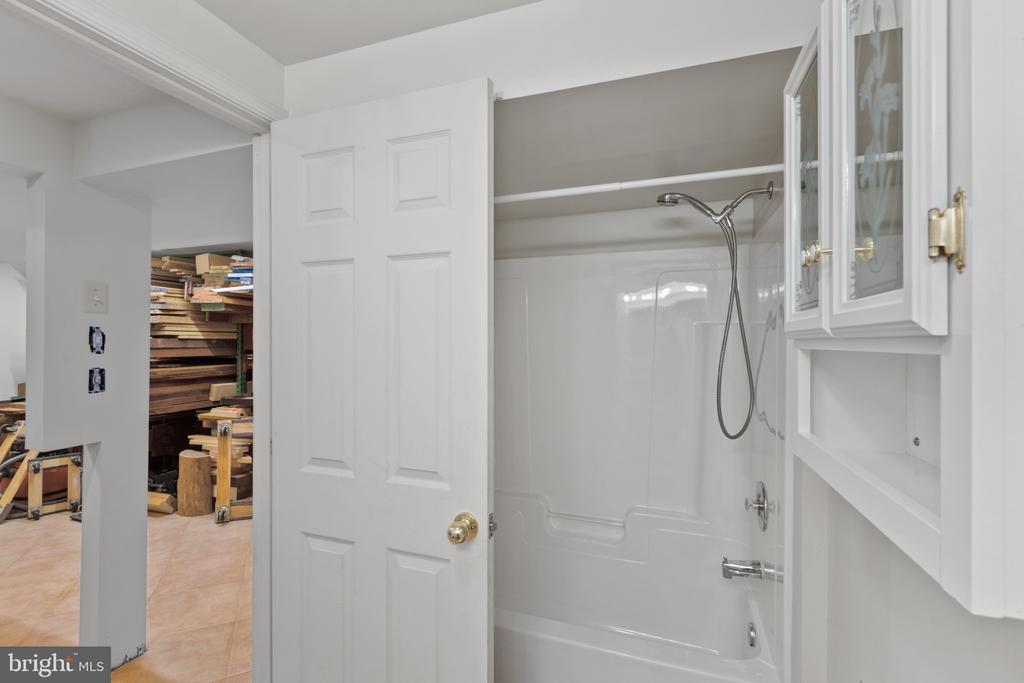13893 WALNEY PARK DRIVE