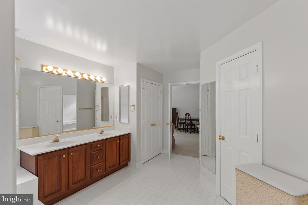 13893 WALNEY PARK DRIVE
