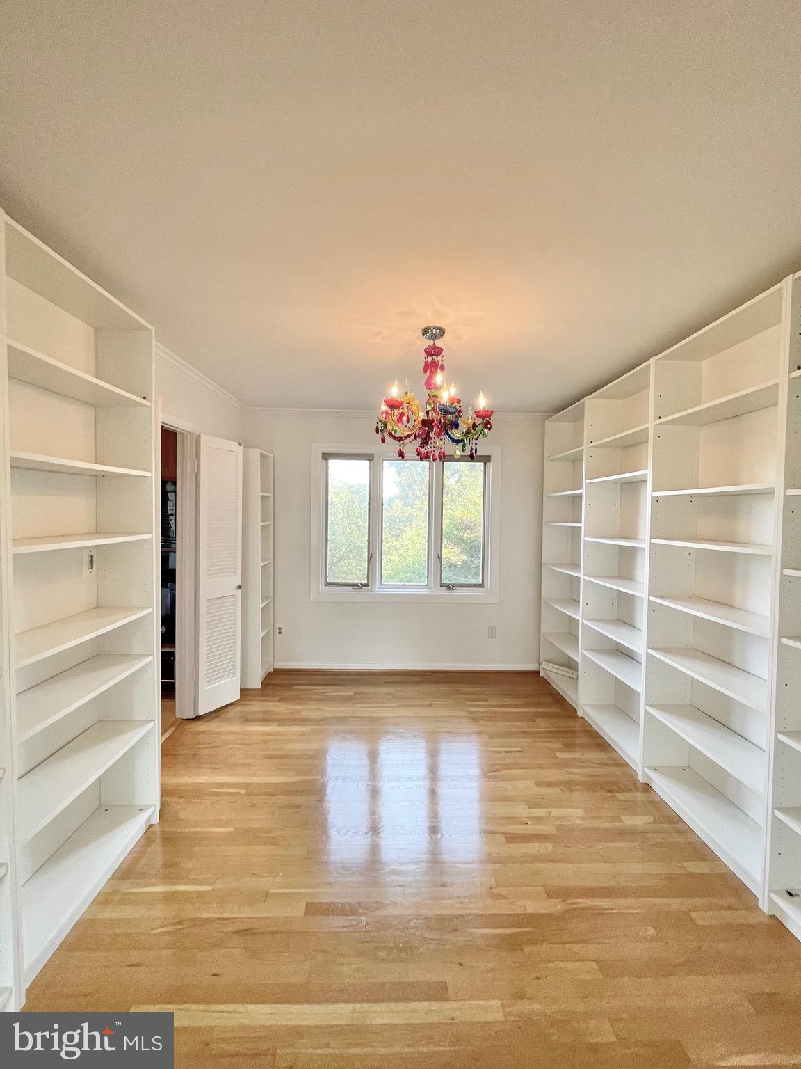 8350 ORANGE COURT