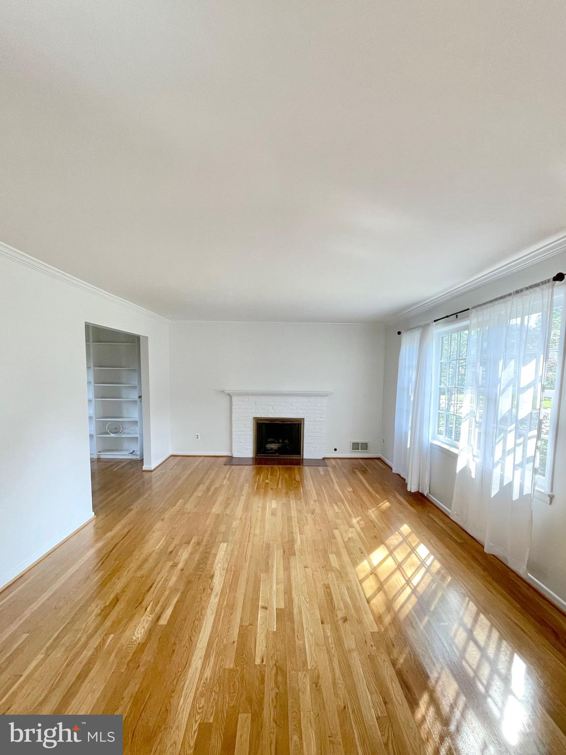 8350 ORANGE COURT