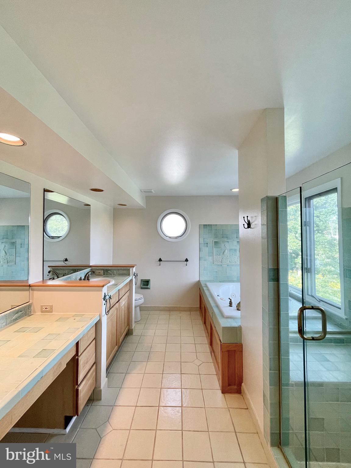 8350 ORANGE COURT