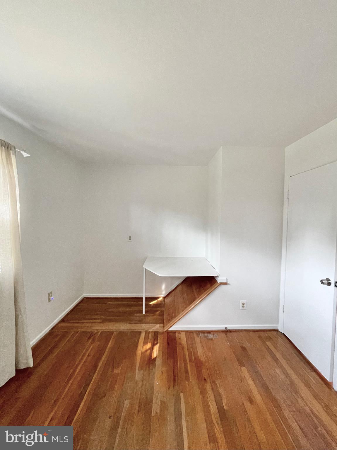 8350 ORANGE COURT