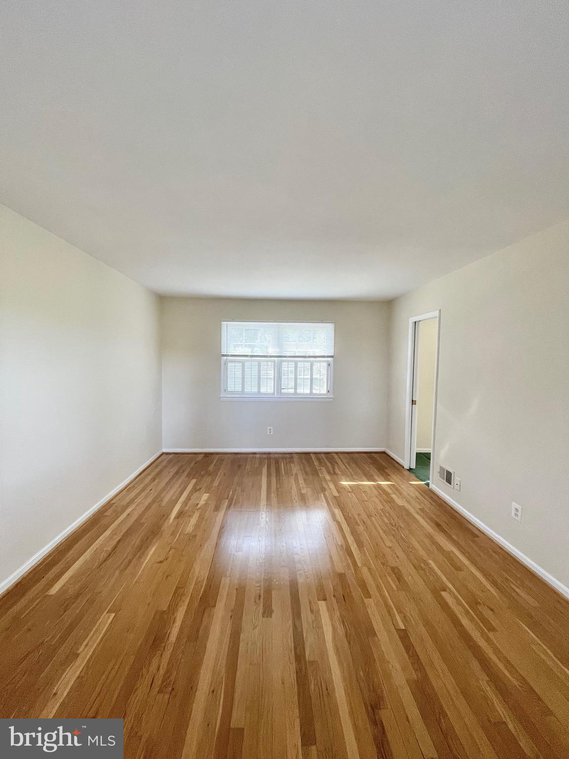 8350 ORANGE COURT