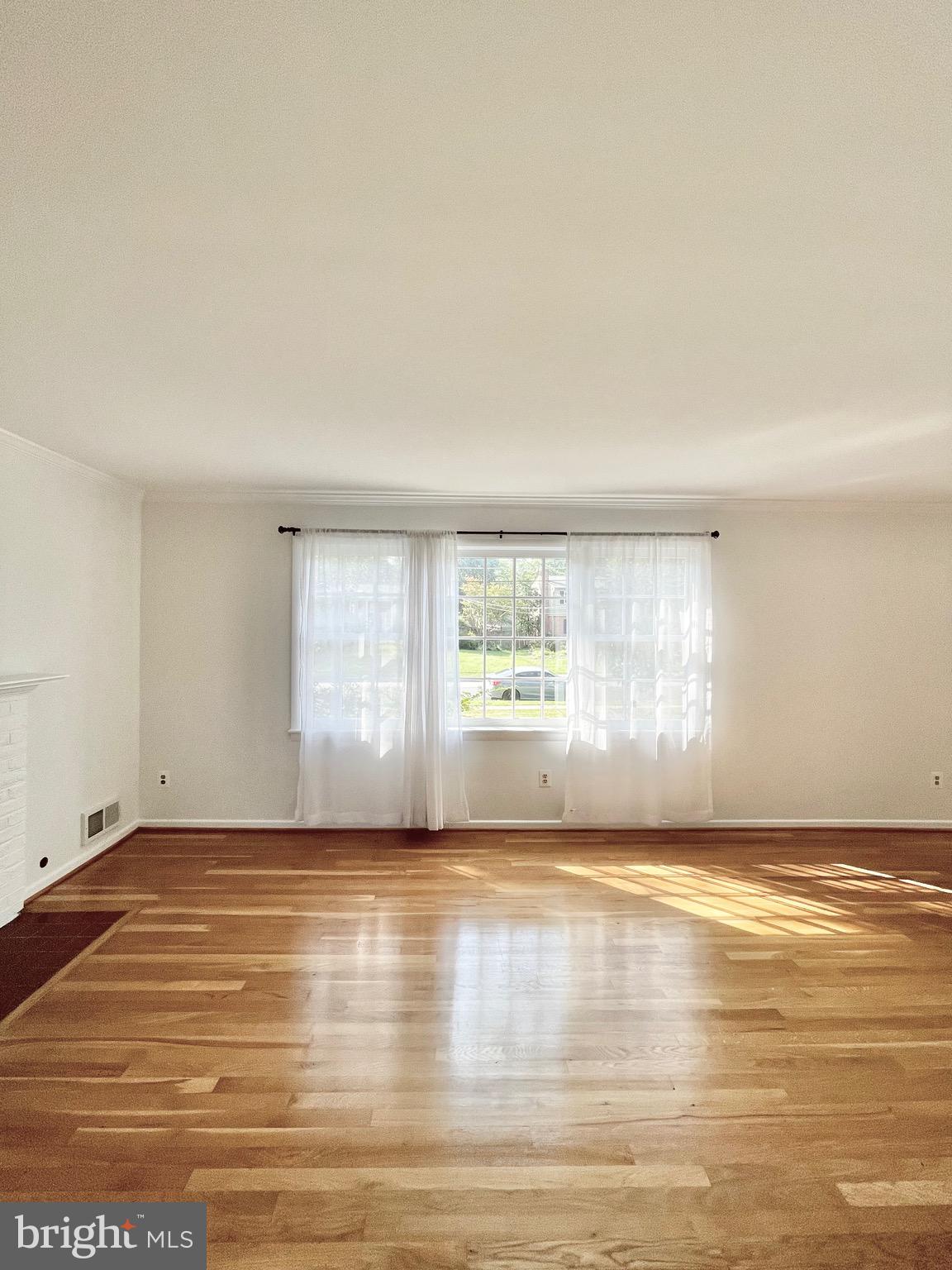 8350 ORANGE COURT