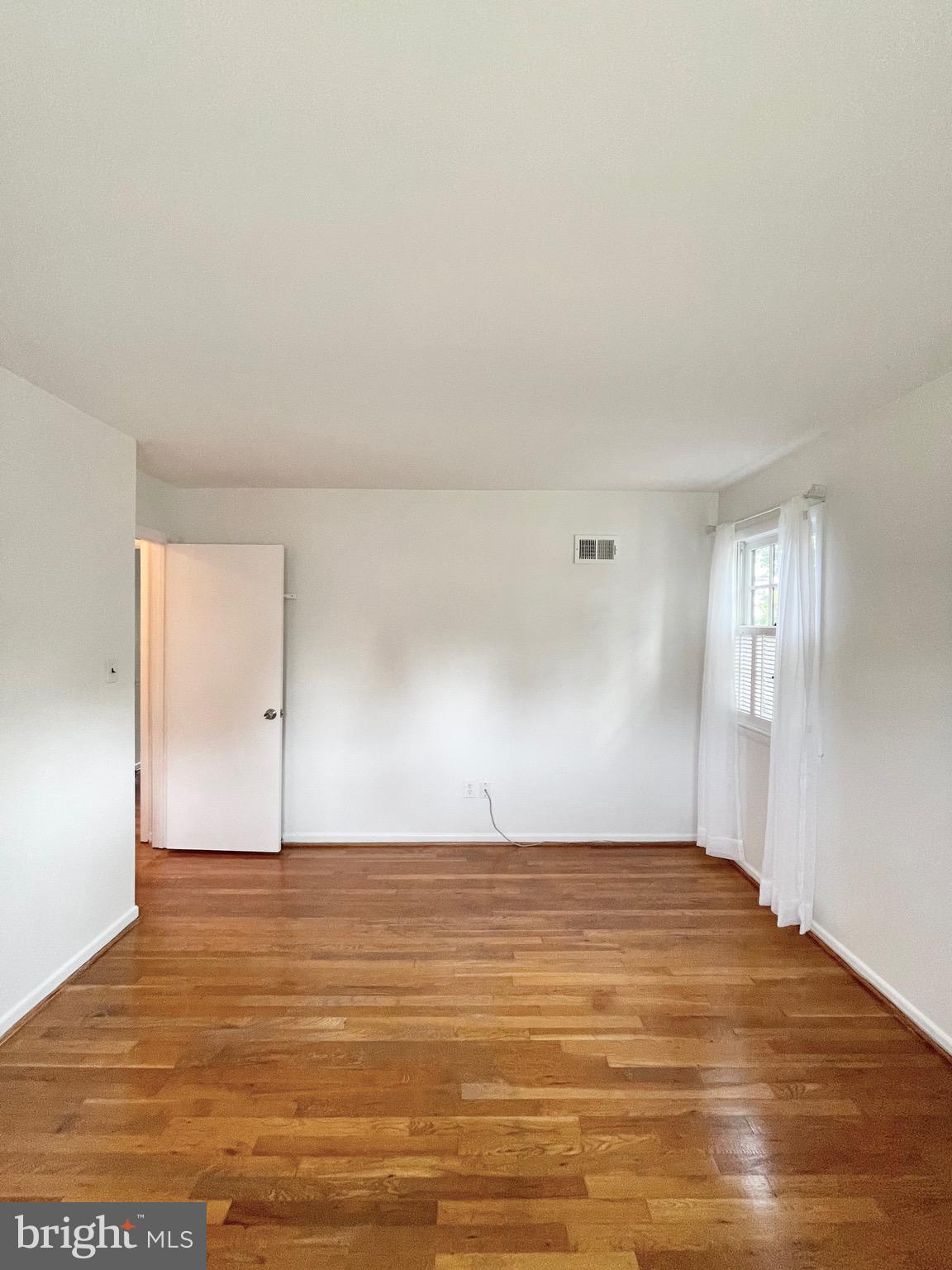8350 ORANGE COURT