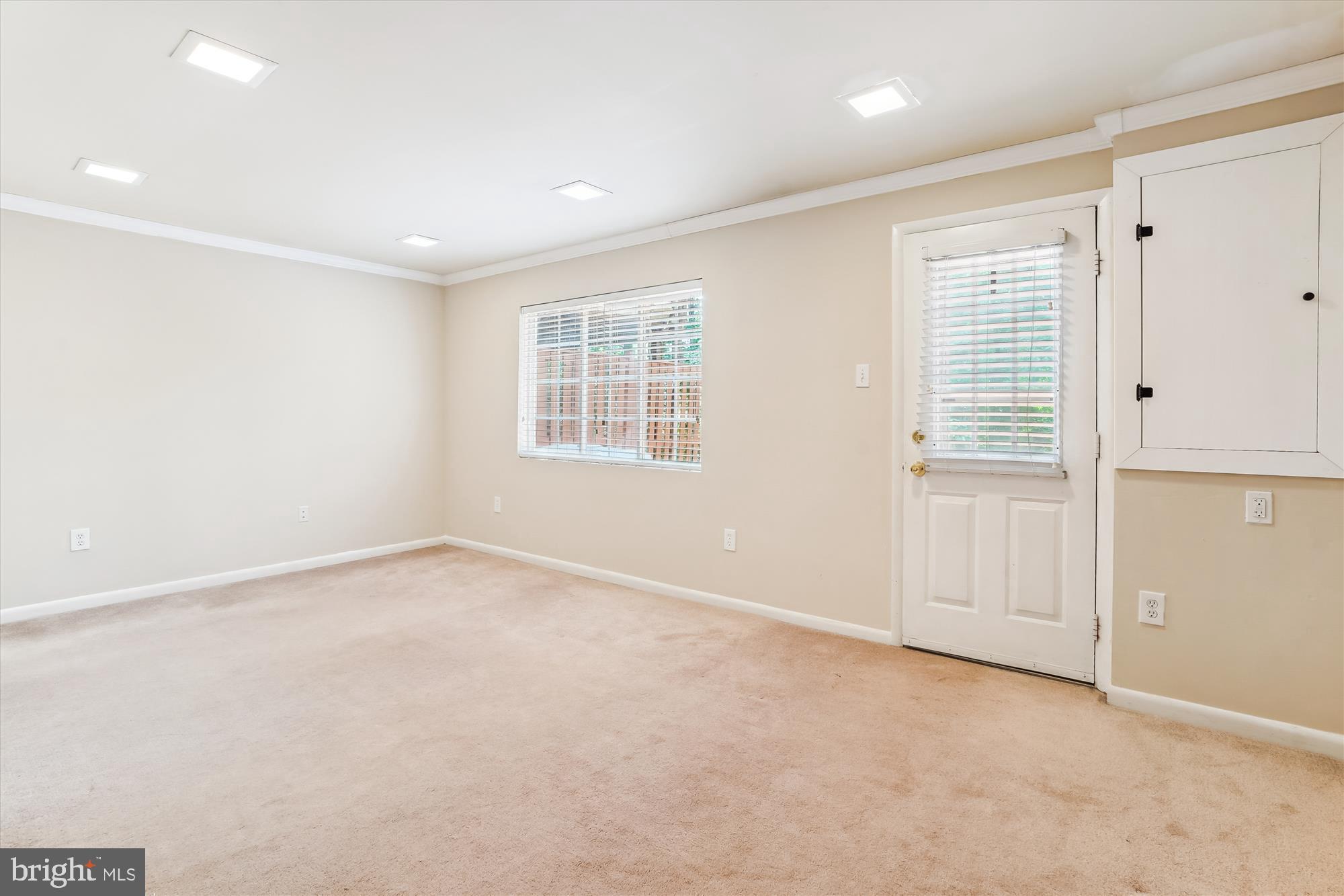 1646 SIERRA WOODS DRIVE