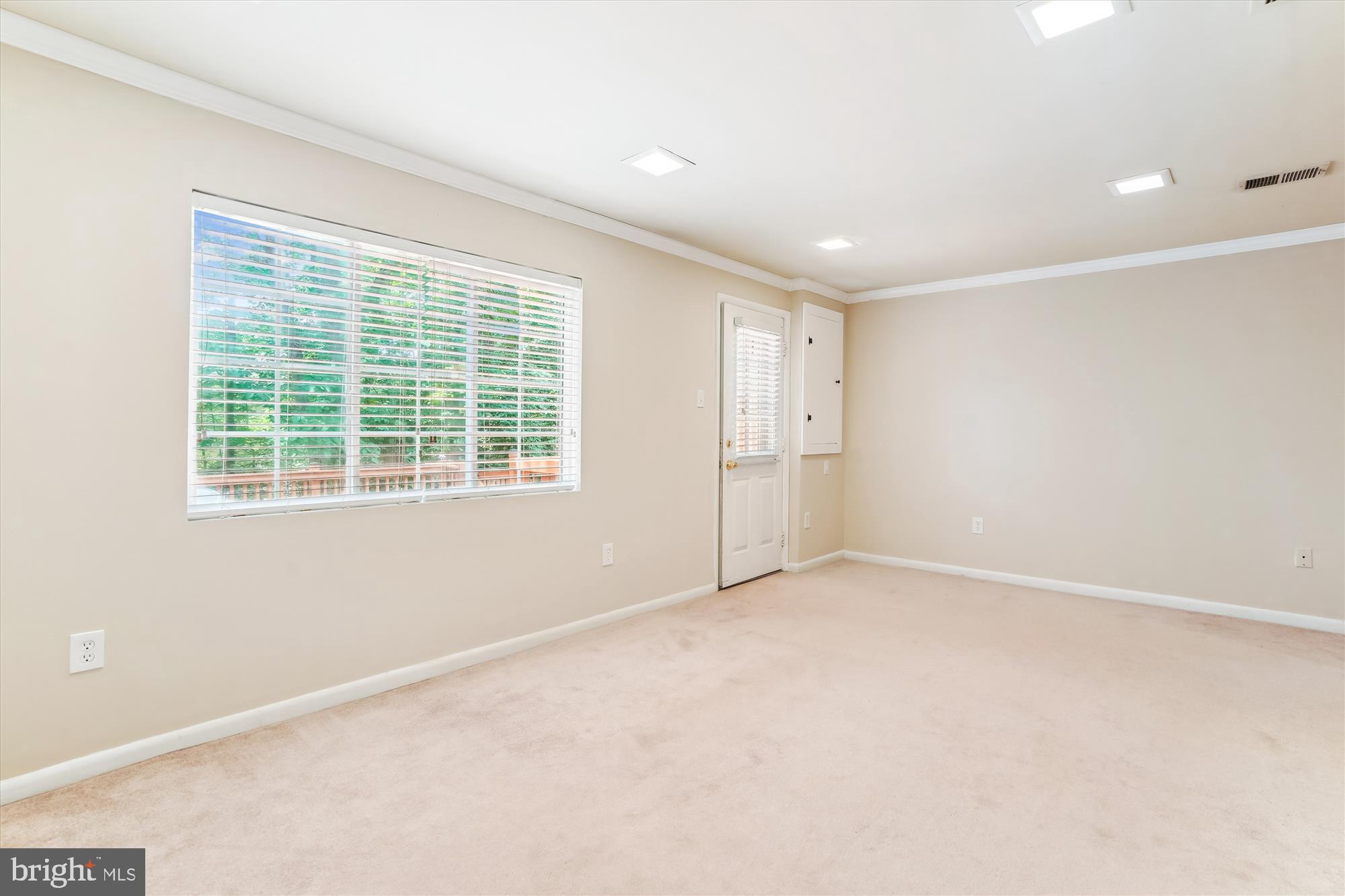 1646 SIERRA WOODS DRIVE