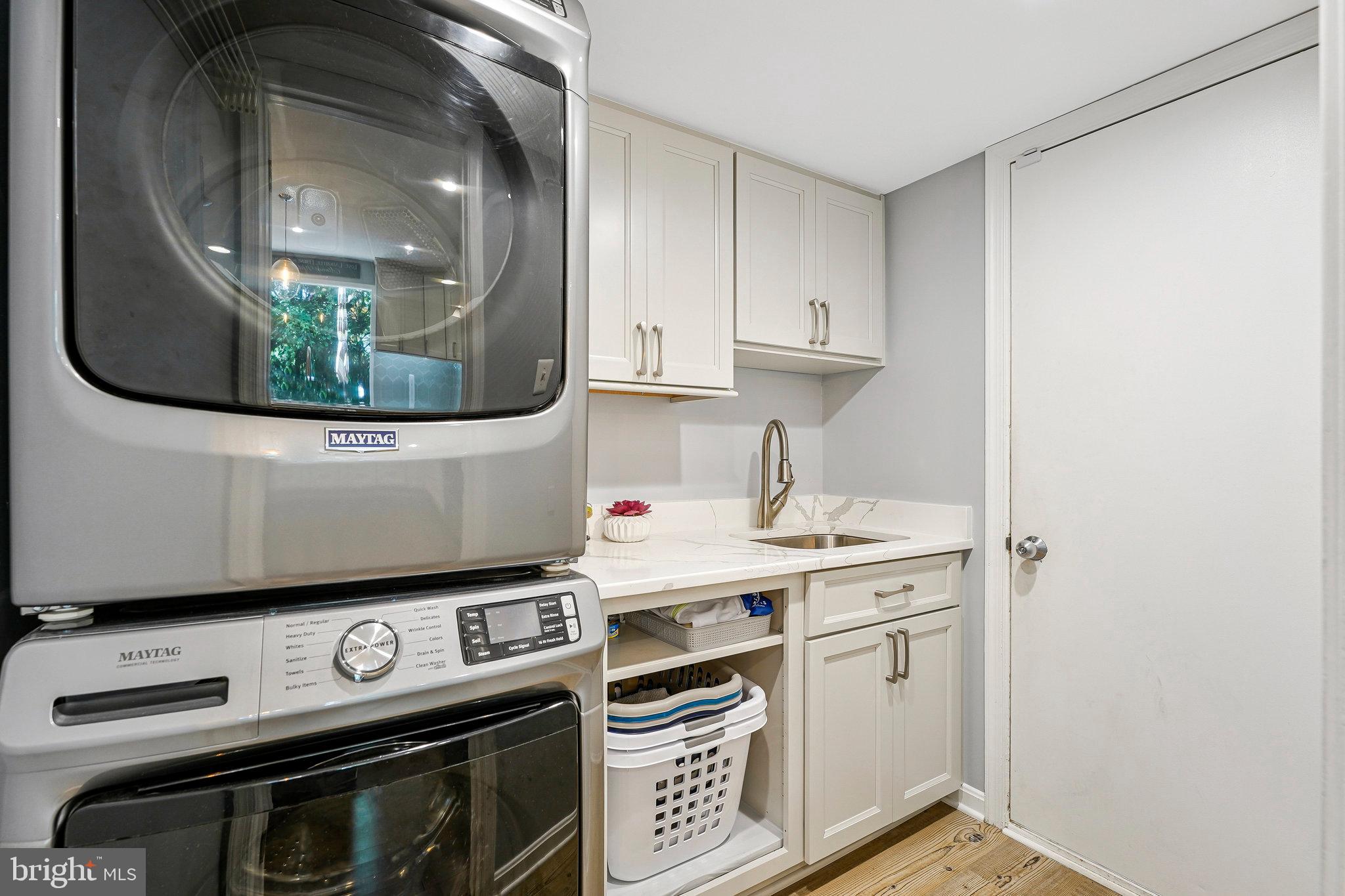 2707 EAST RIDGE COURT