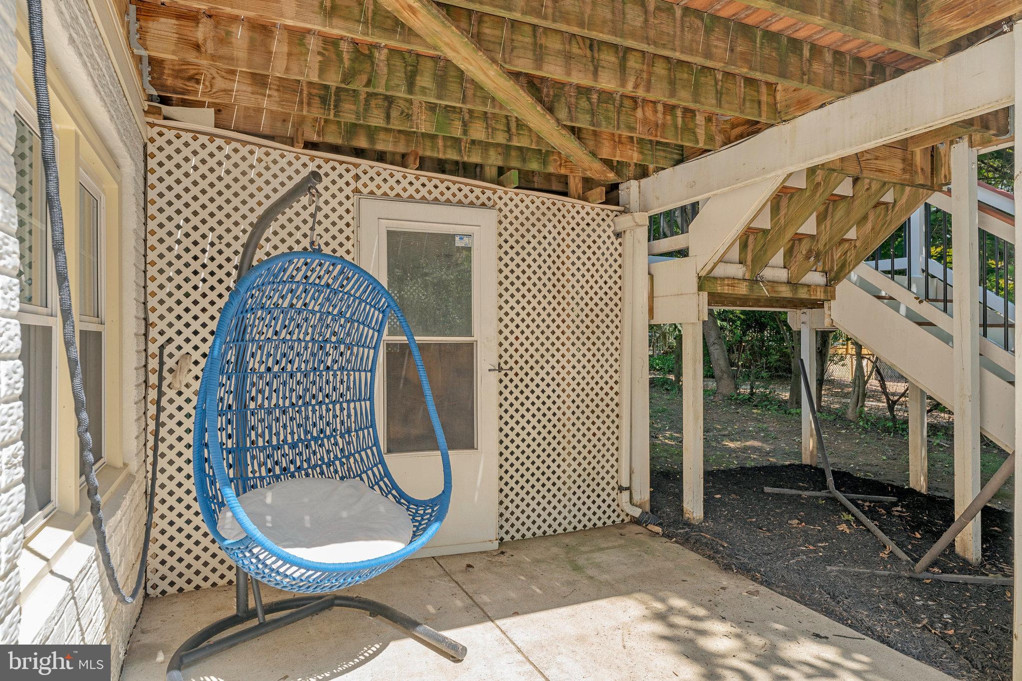 2707 EAST RIDGE COURT