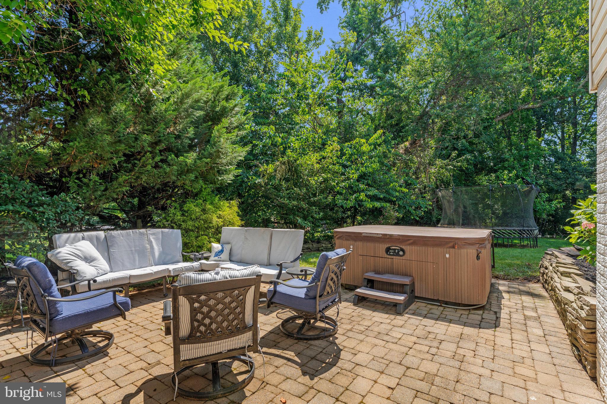 2707 EAST RIDGE COURT
