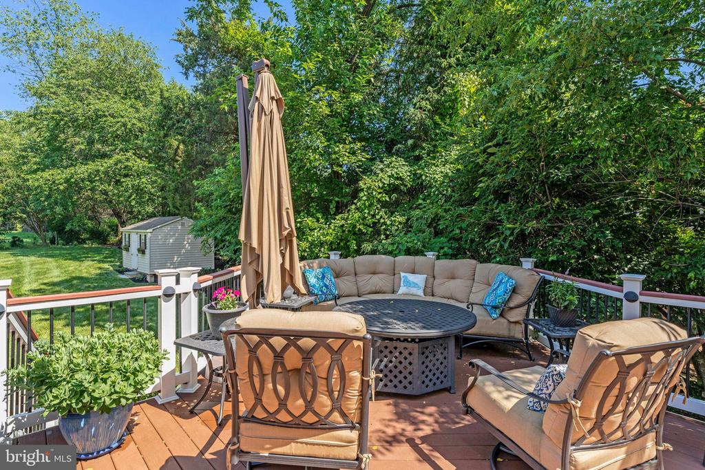 2707 EAST RIDGE COURT