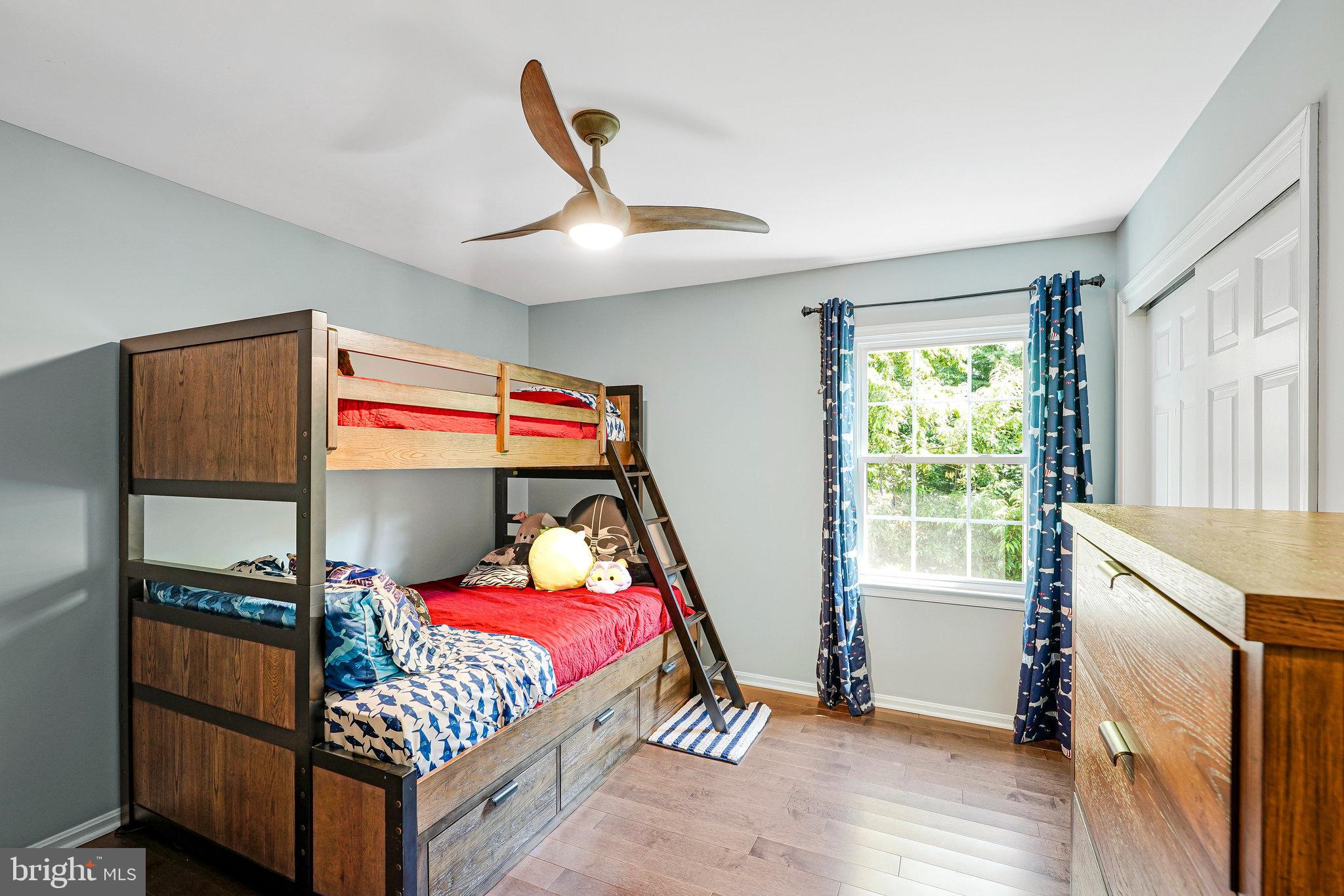 2707 EAST RIDGE COURT