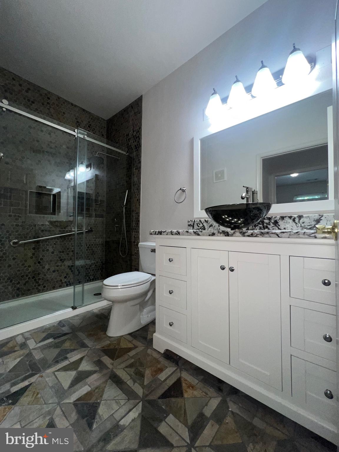 1521 SPRING GATE DRIVE 10308