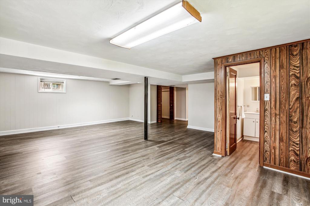 3305 GRAHAM ROAD