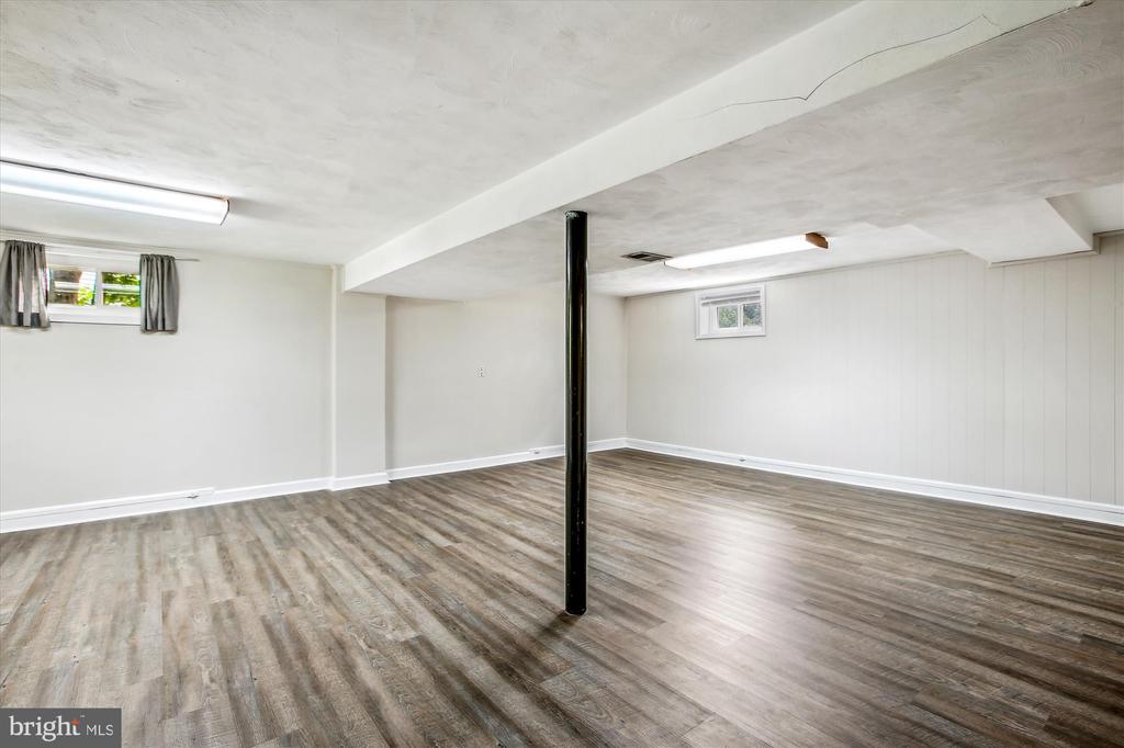 3305 GRAHAM ROAD