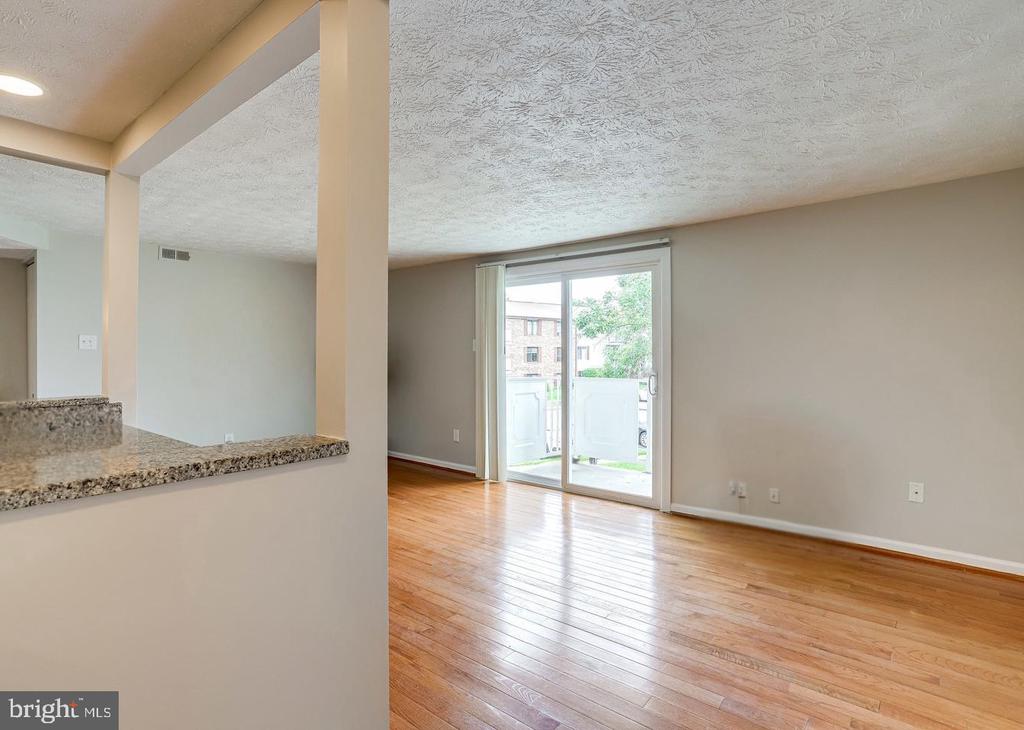8385 BROCKHAM DRIVE Unit: H
