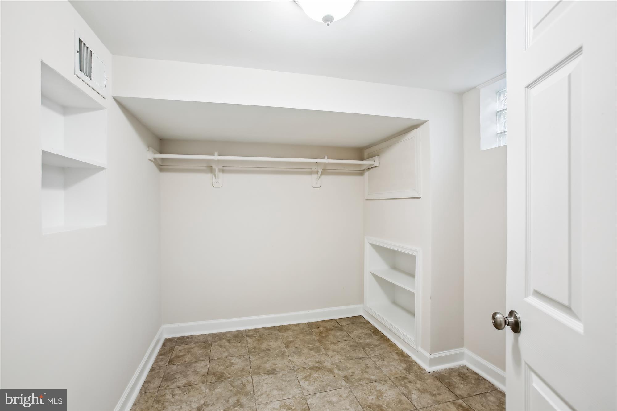 5909 FREDERICK STREET