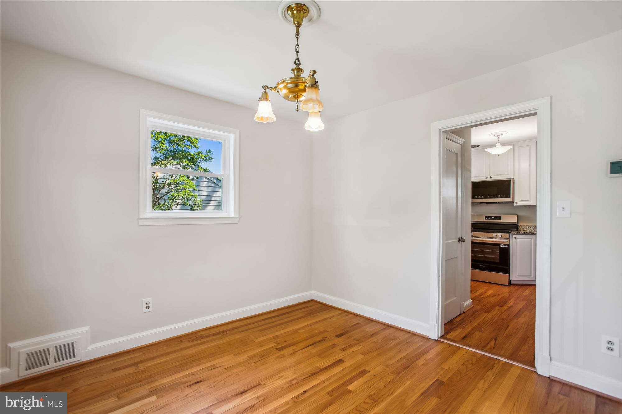 5909 FREDERICK STREET