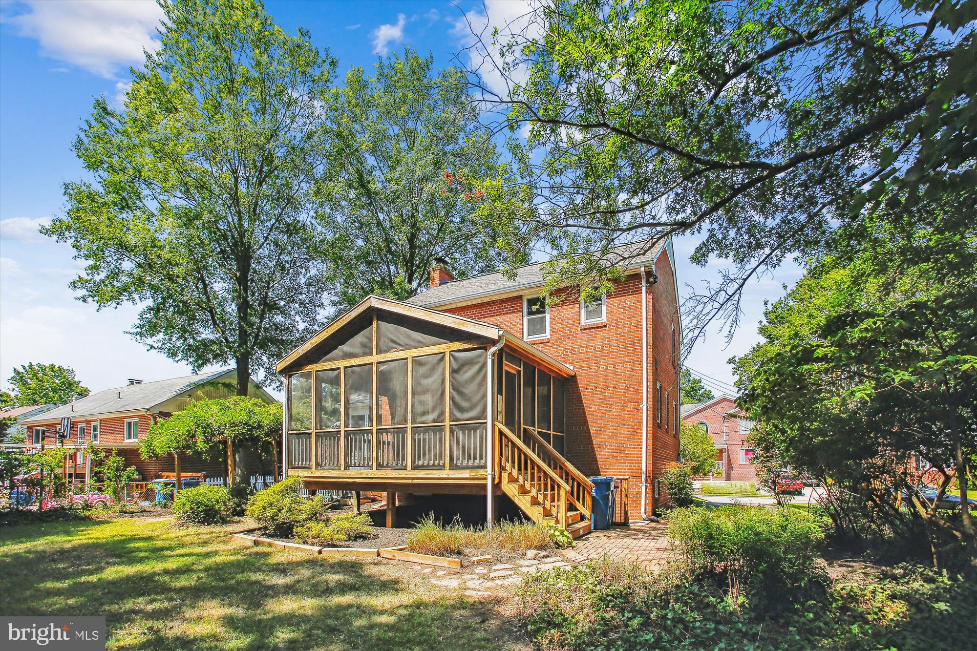 5909 FREDERICK STREET