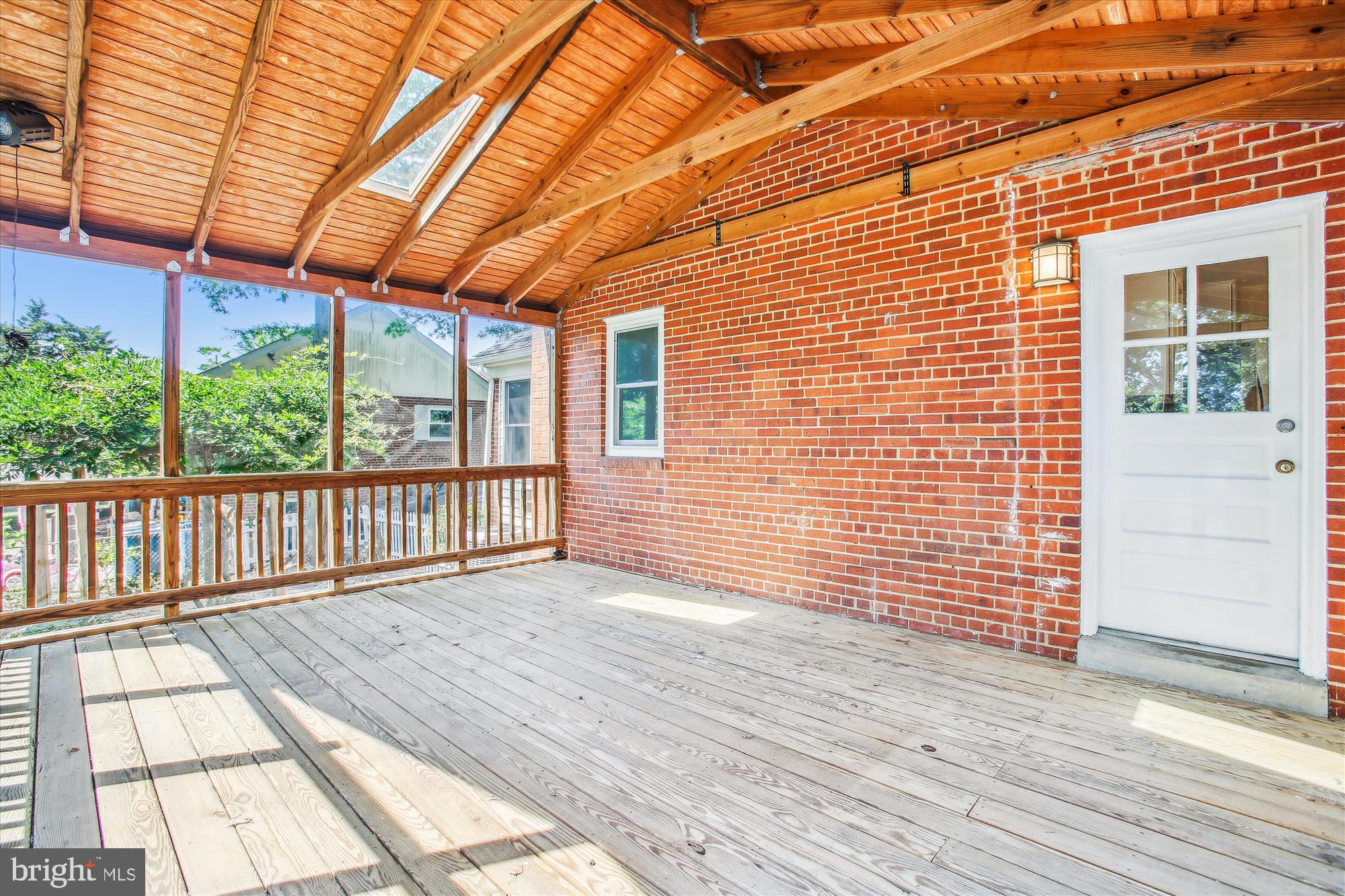 5909 FREDERICK STREET