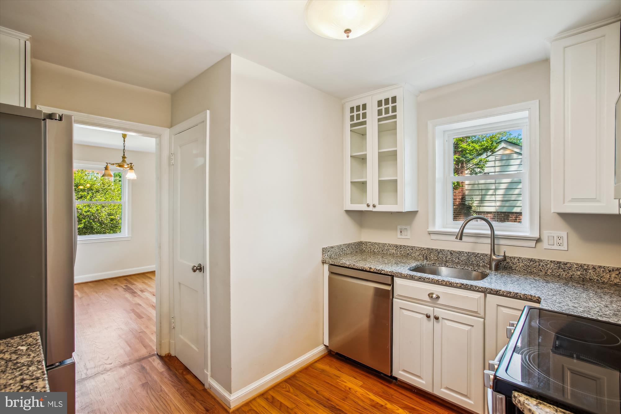 5909 FREDERICK STREET