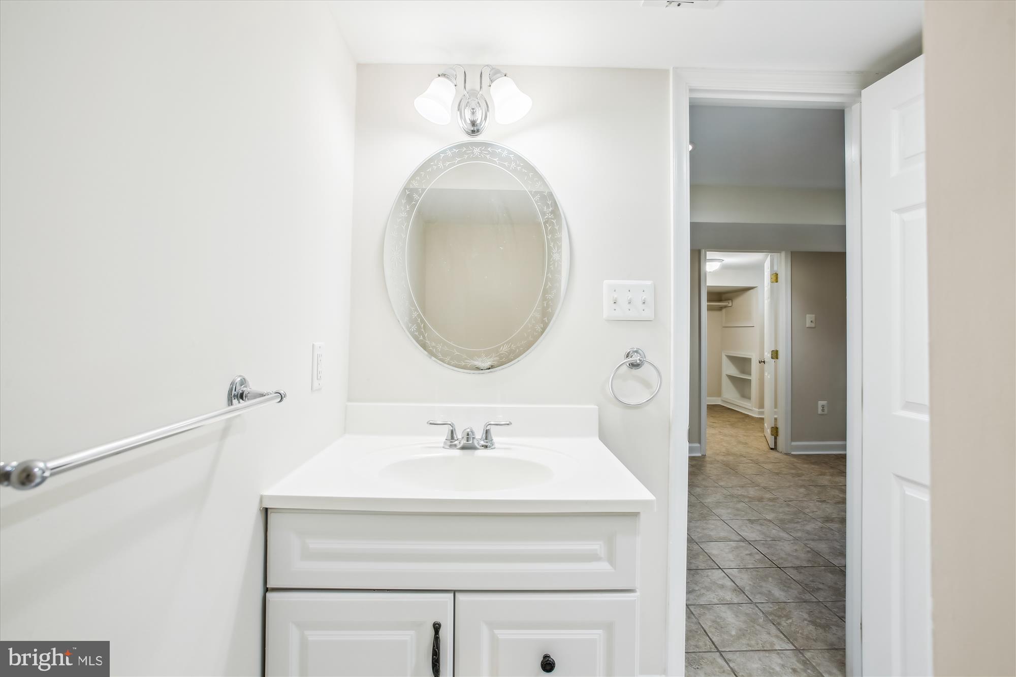 5909 FREDERICK STREET