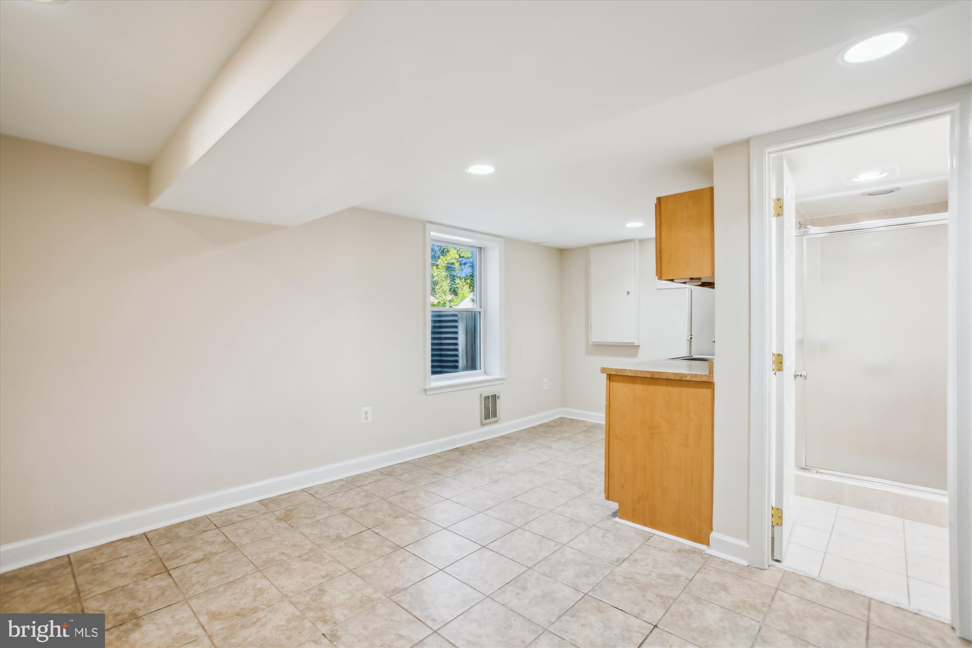 5909 FREDERICK STREET