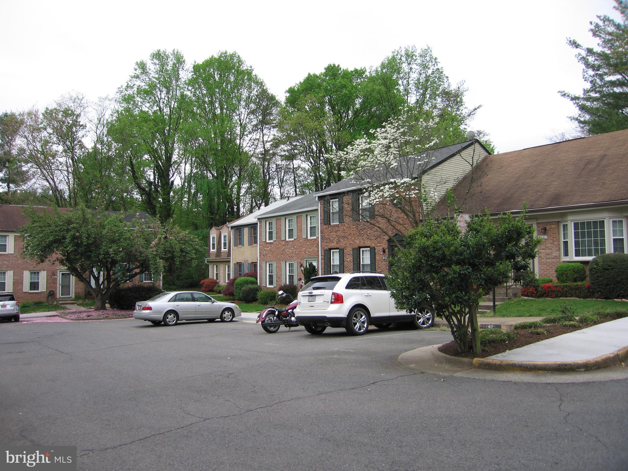 9835 SAINT CLOUD COURT