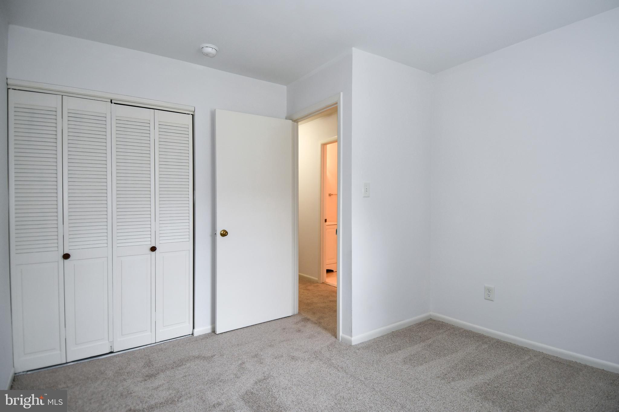 9835 SAINT CLOUD COURT