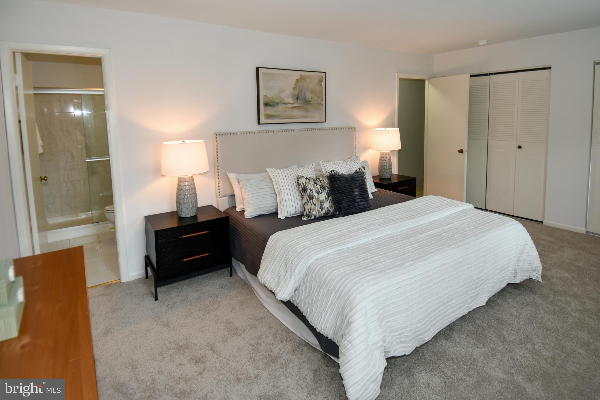 9835 SAINT CLOUD COURT
