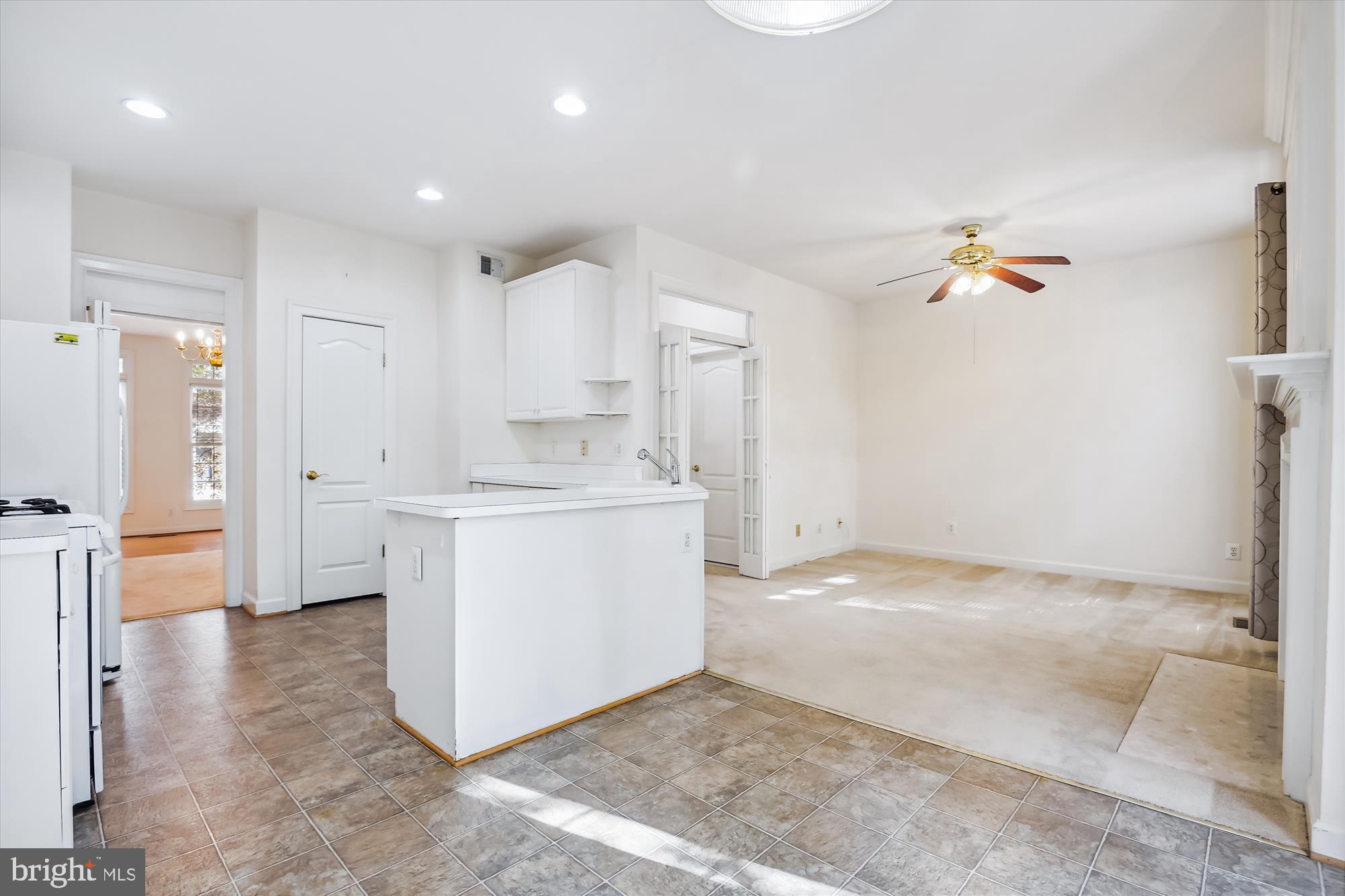 9508 LAGERSFIELD CIRCLE