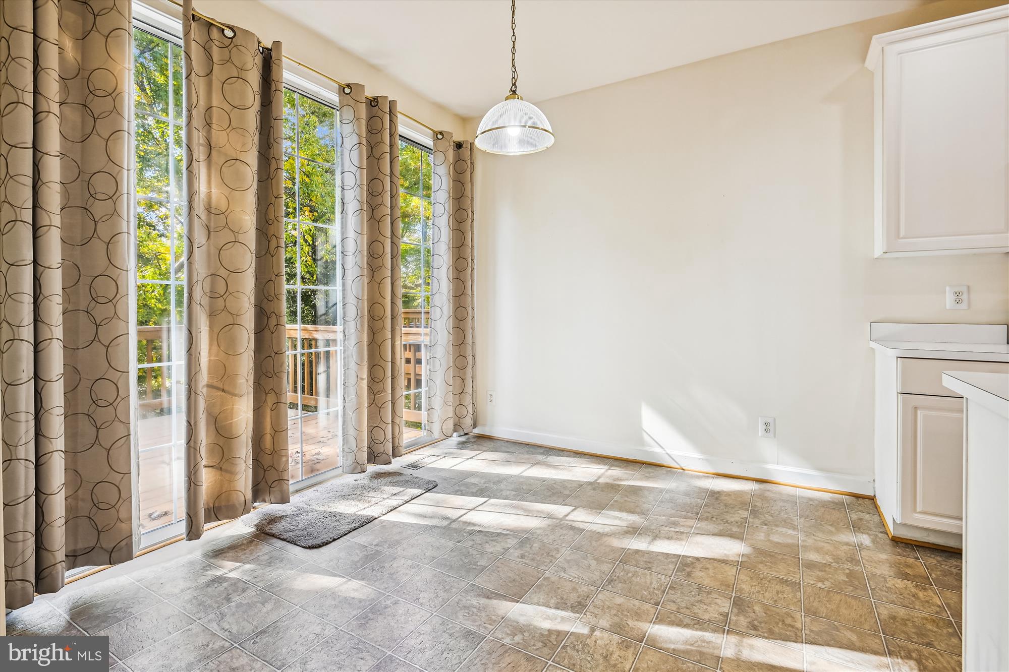 9508 LAGERSFIELD CIRCLE