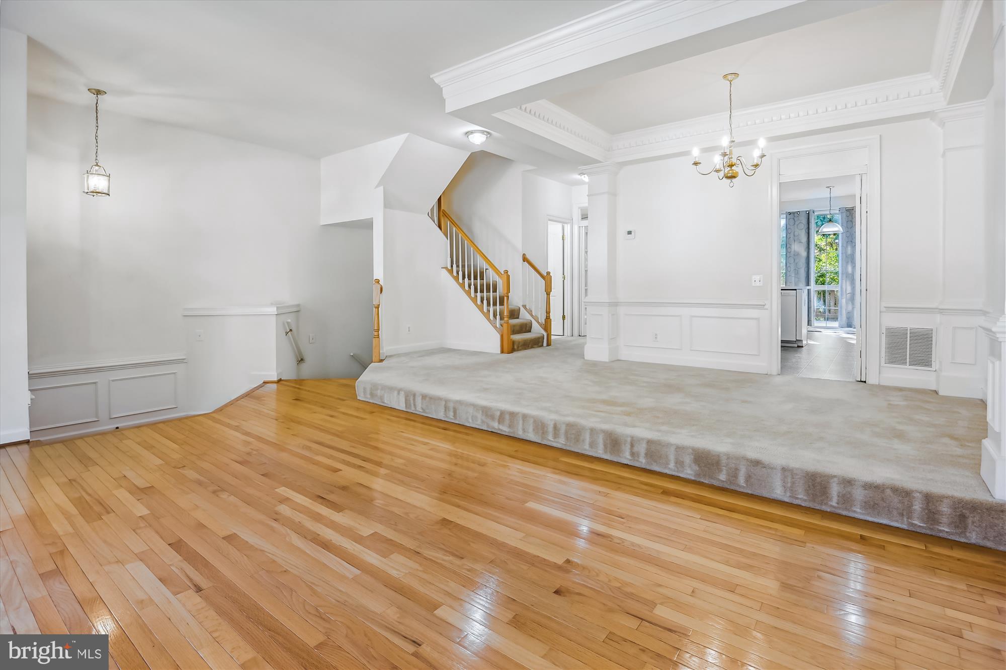 9508 LAGERSFIELD CIRCLE