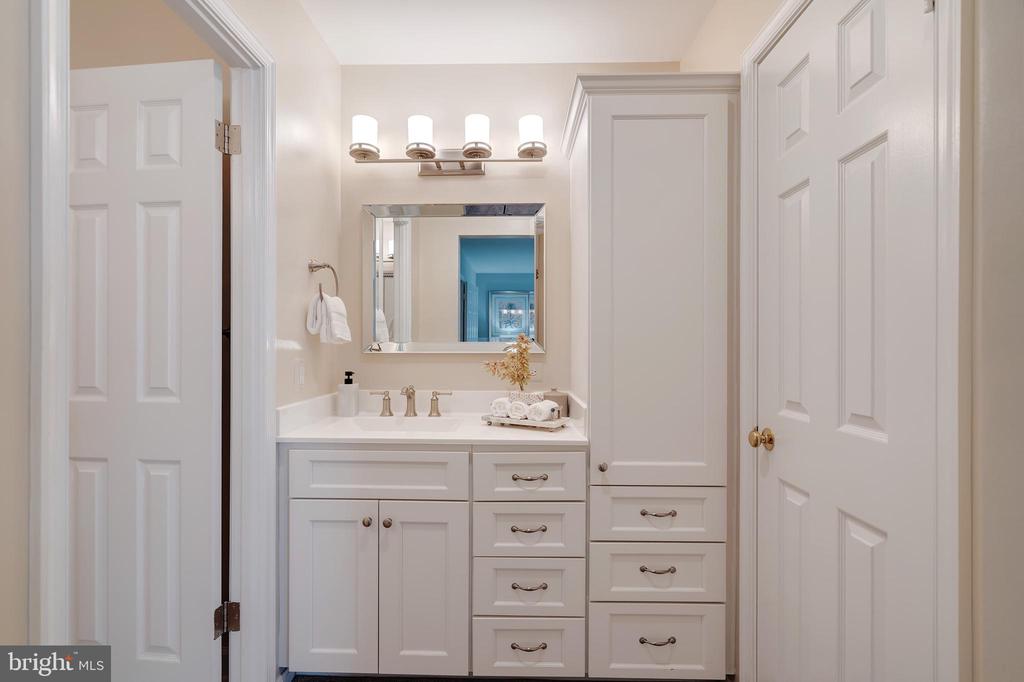 7829 BUTTERFIELD LANE