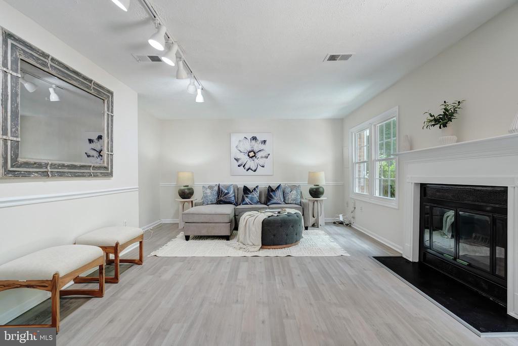 7829 BUTTERFIELD LANE