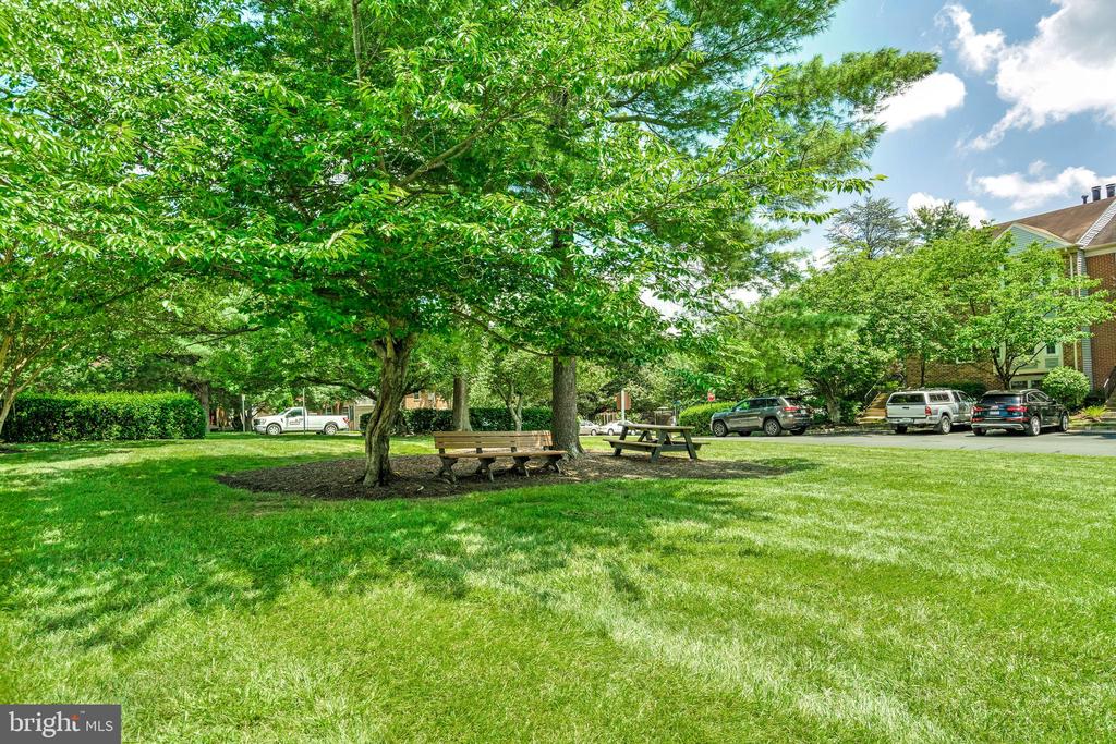 7829 BUTTERFIELD LANE