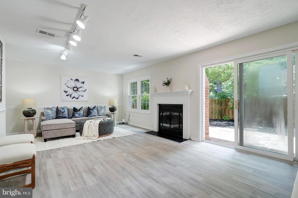 7829 BUTTERFIELD LANE