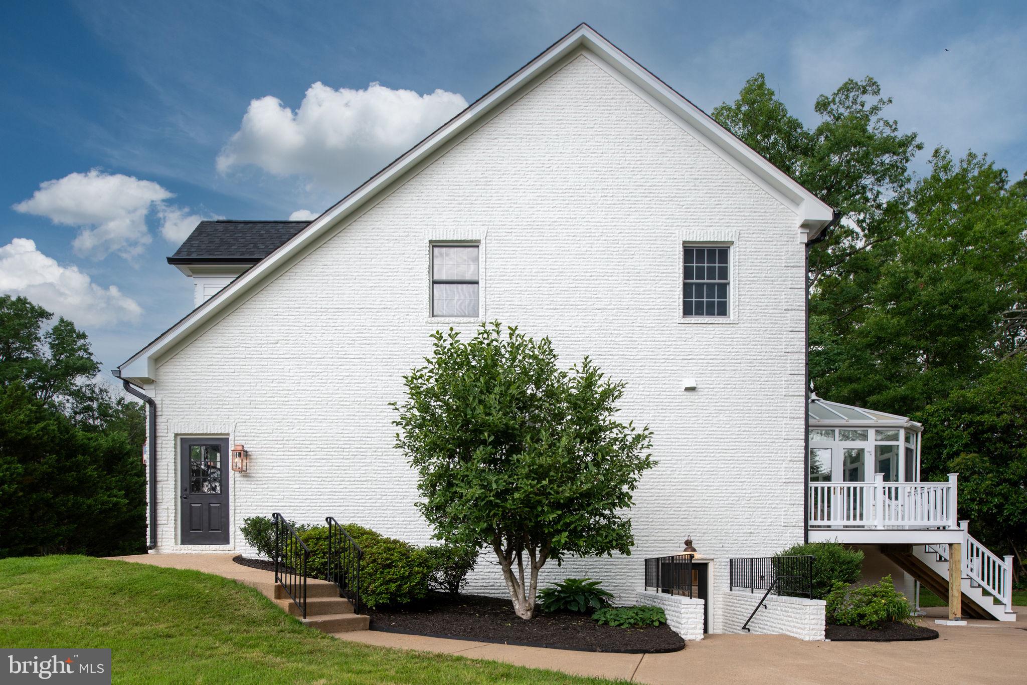 1200 ALEXANDRIA AVENUE