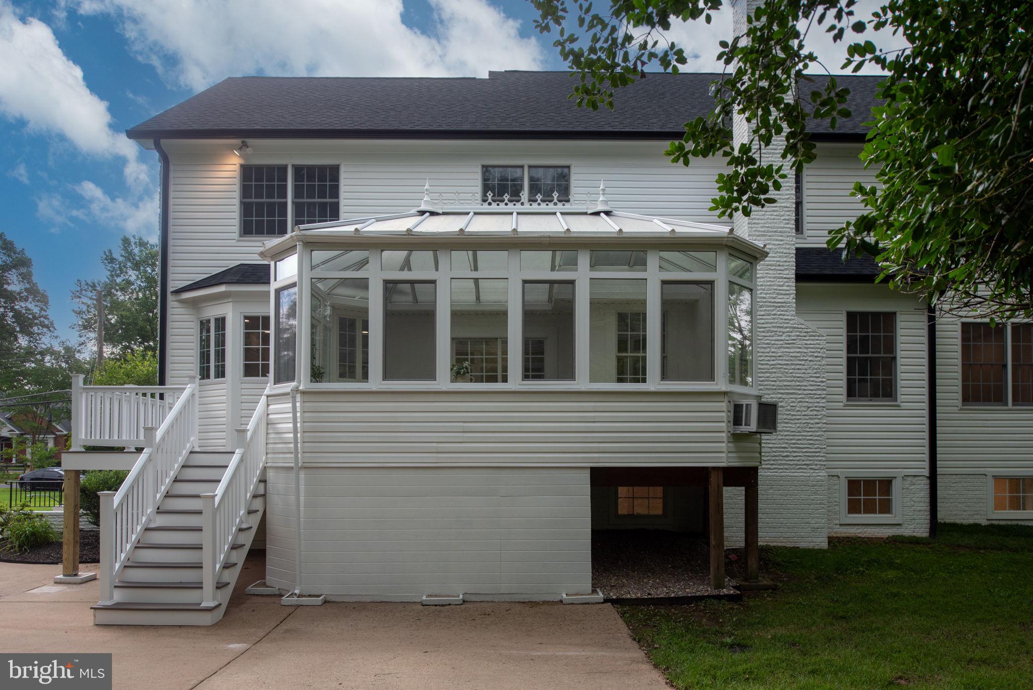 1200 ALEXANDRIA AVENUE