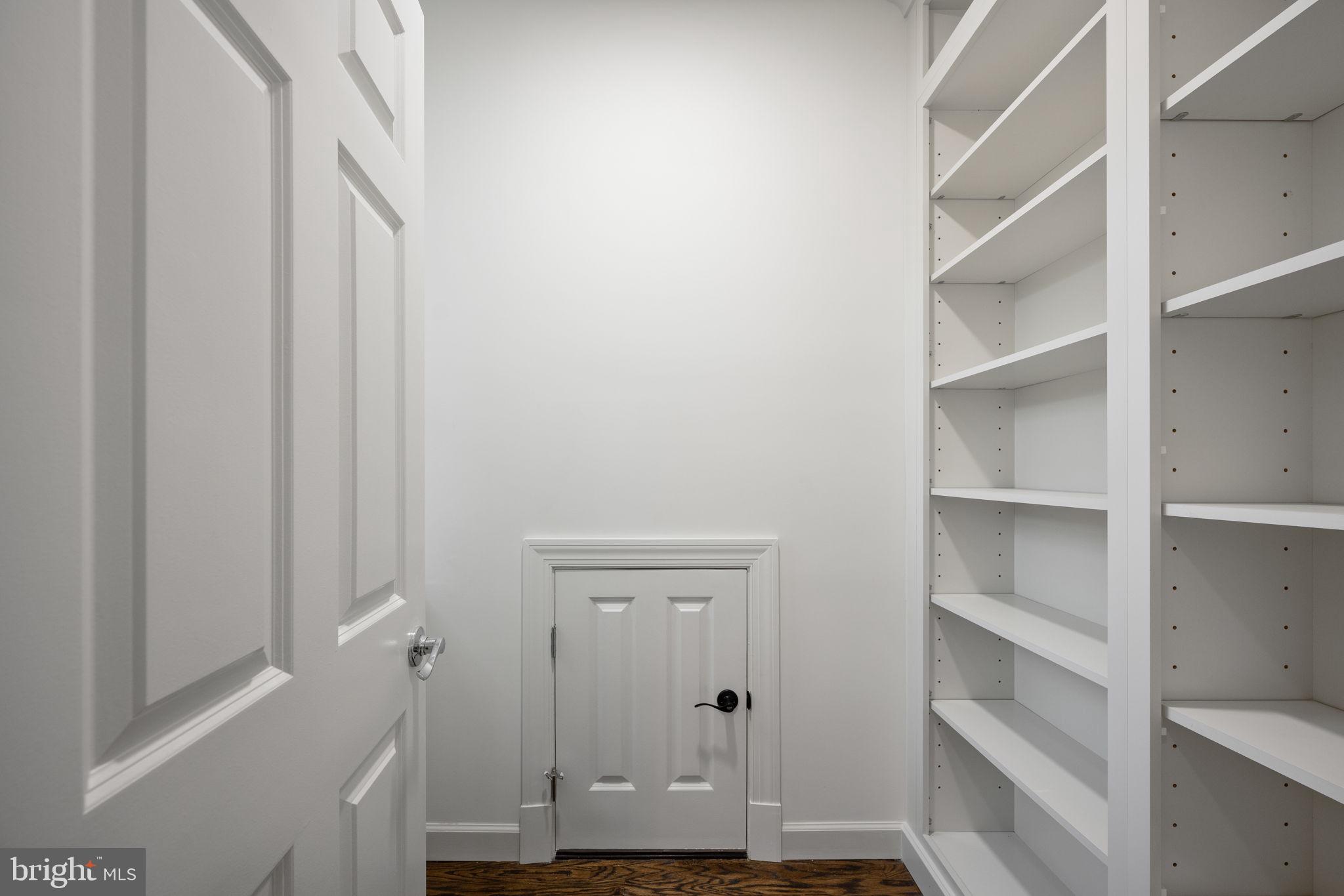 1200 ALEXANDRIA AVENUE