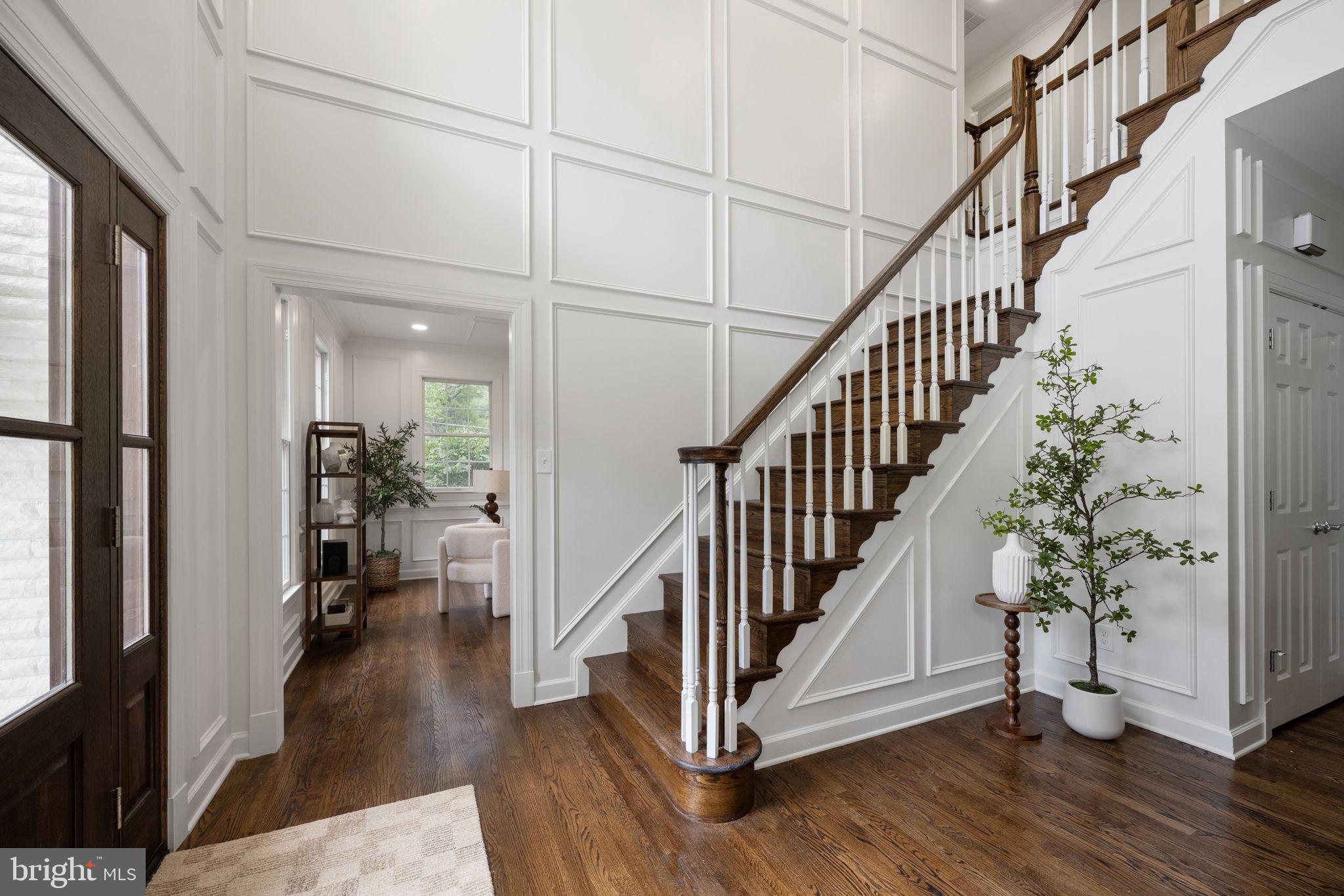 1200 ALEXANDRIA AVENUE