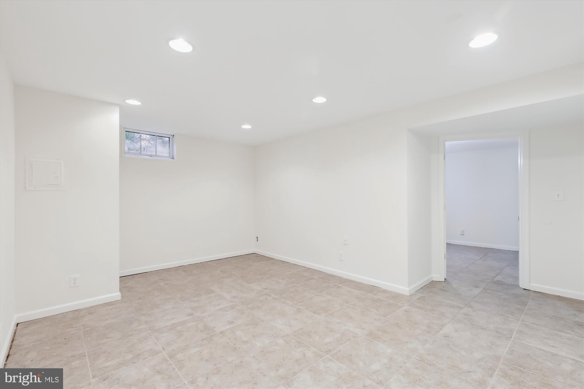 8407 BREWSTER DRIVE